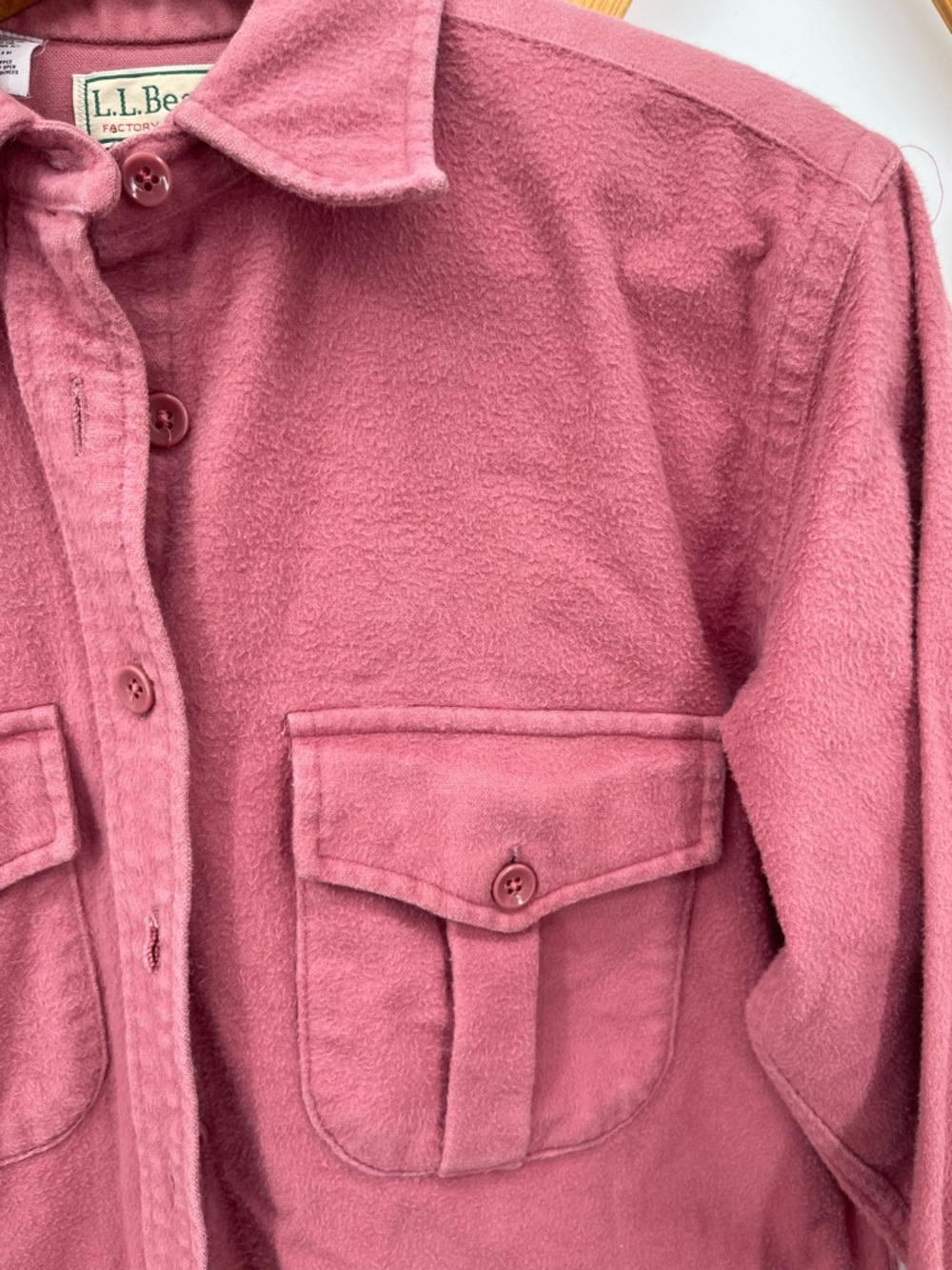 L.L. Bean Dusty Rose Chamois Shirt Jacket - Picture 3 of 9